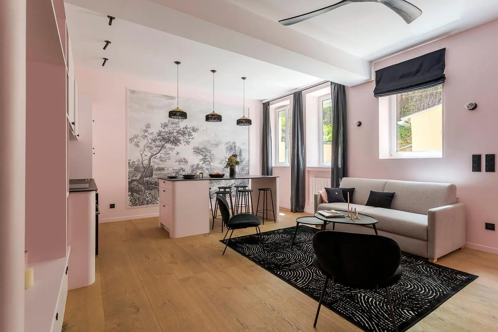 Apartment Overlooking Fourviere Balcony Lyon